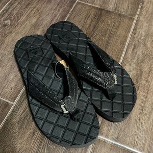 Reef flip flops (6)
